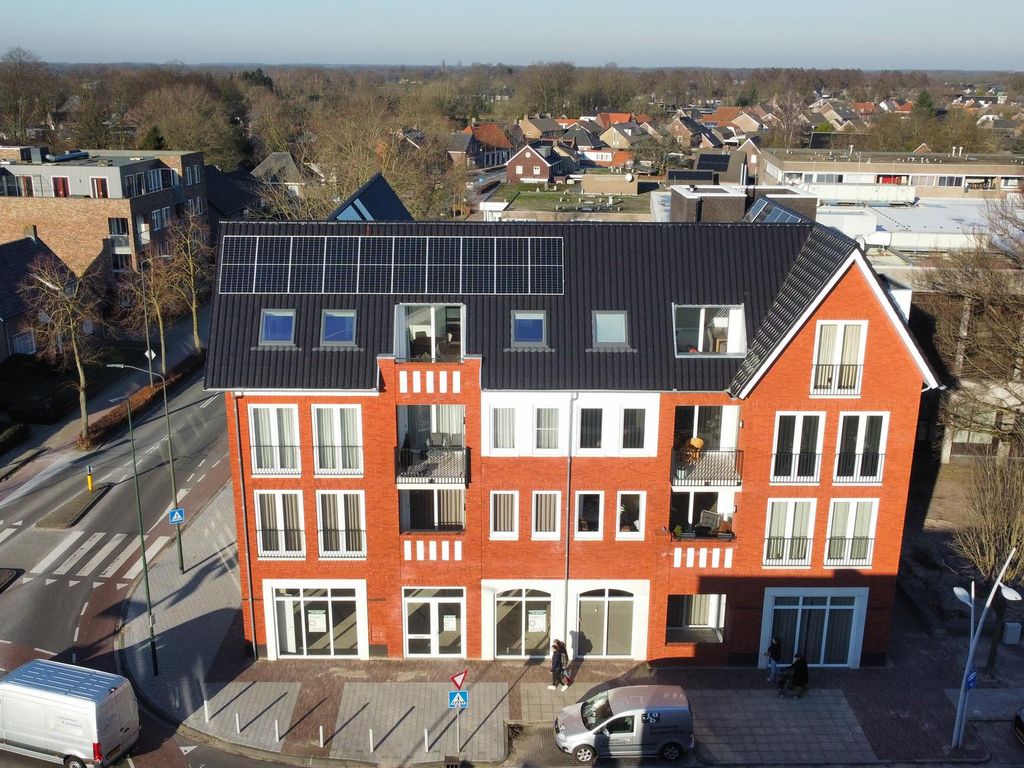 Markt 23, Bladel