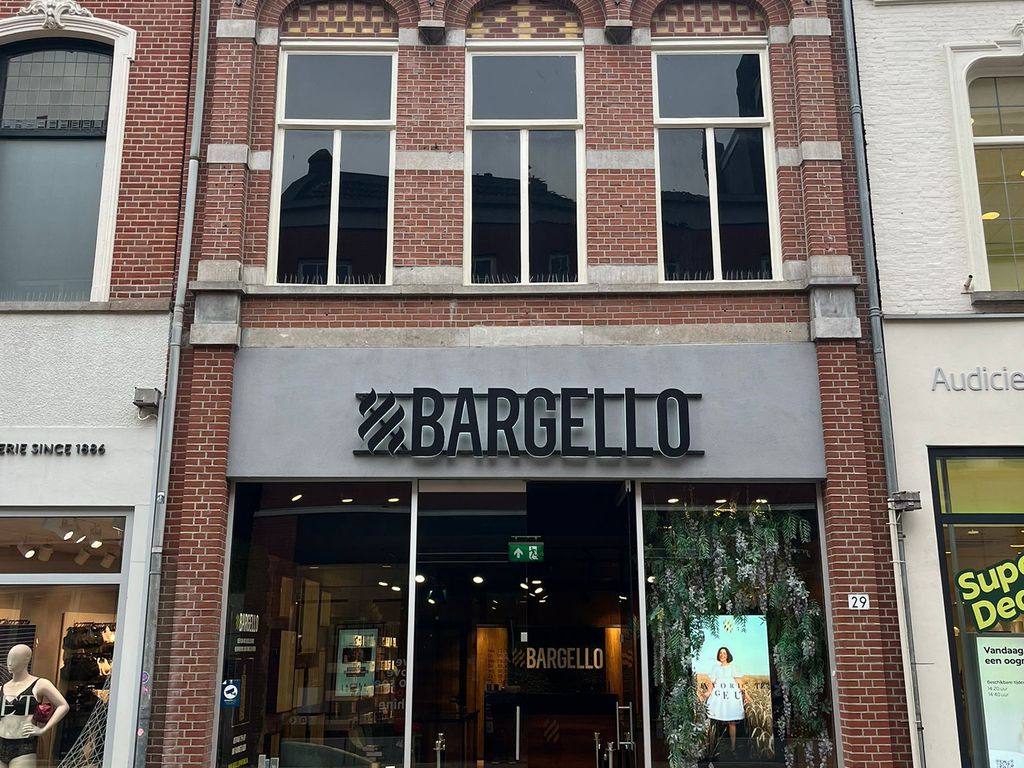 Heuvelstraat 29, Tilburg