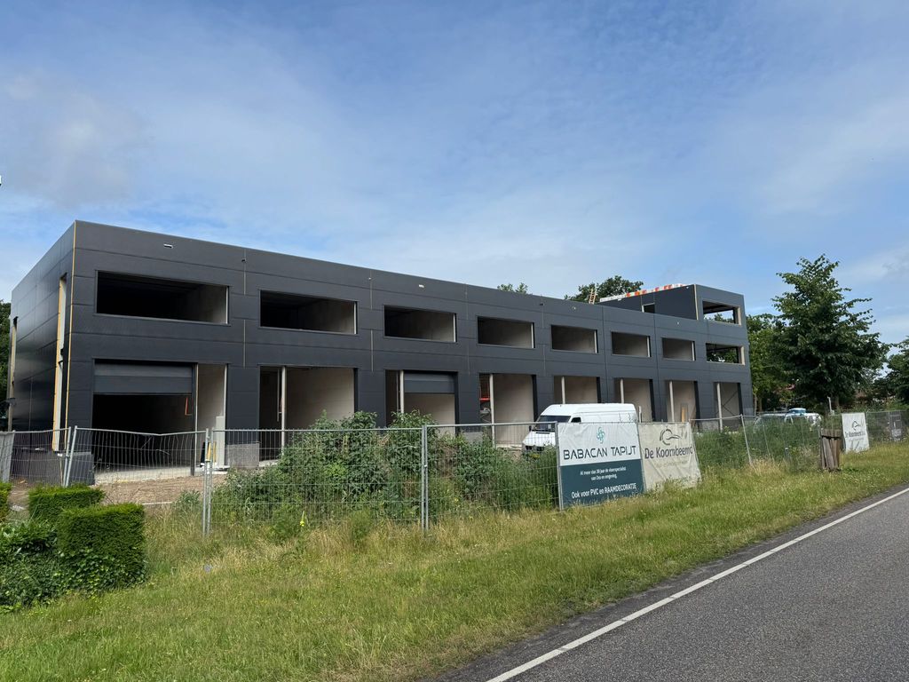 Industrielaan 77, OSS