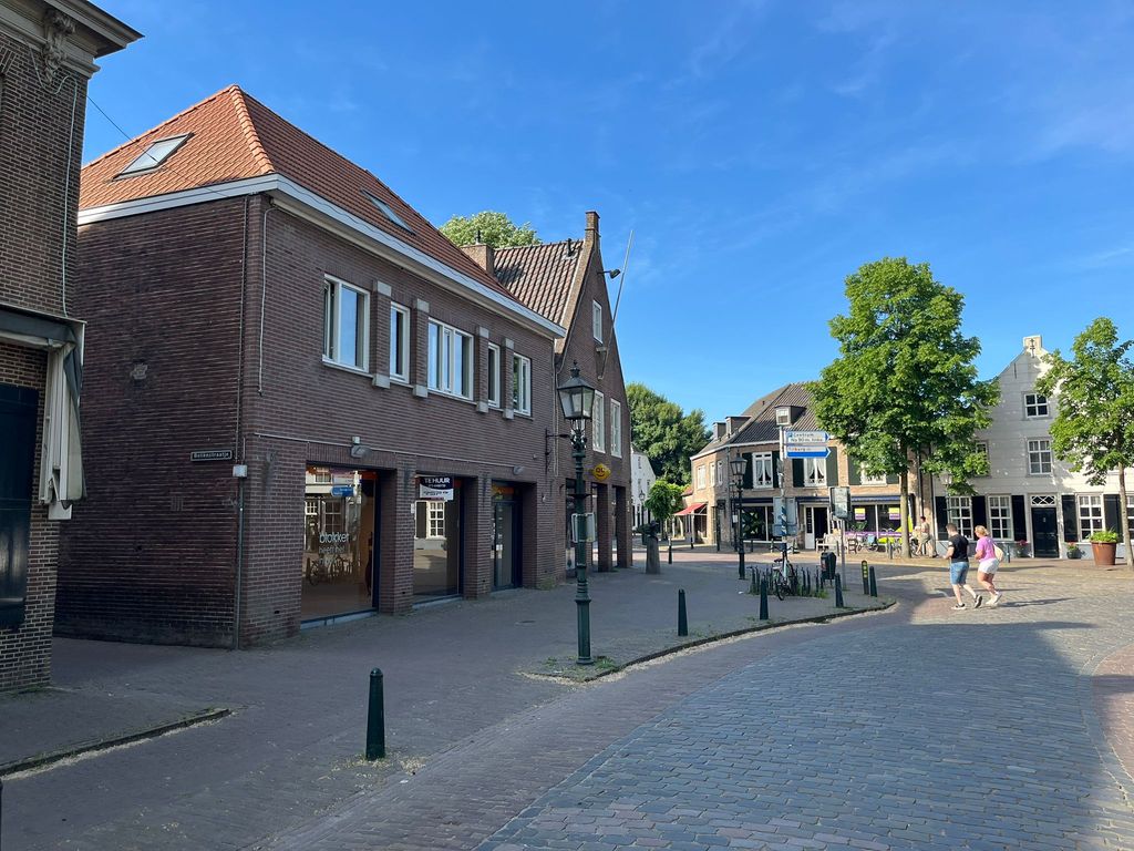 Markt 8, Oirschot