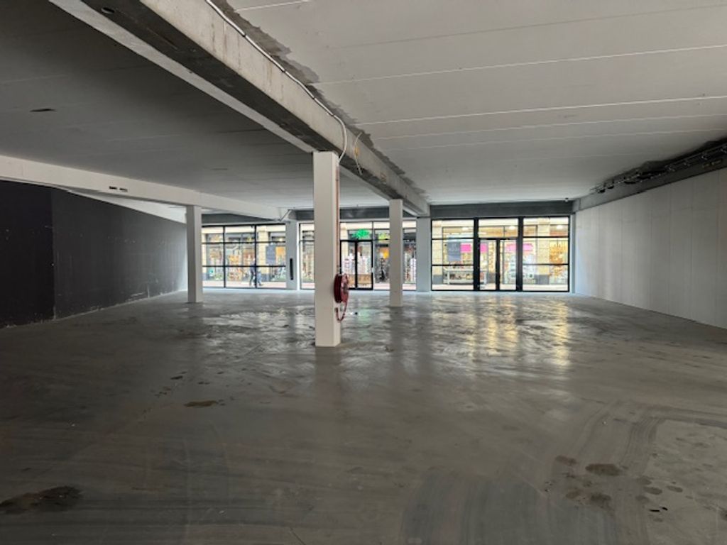 De Kerverij 13-15, VALKENSWAARD