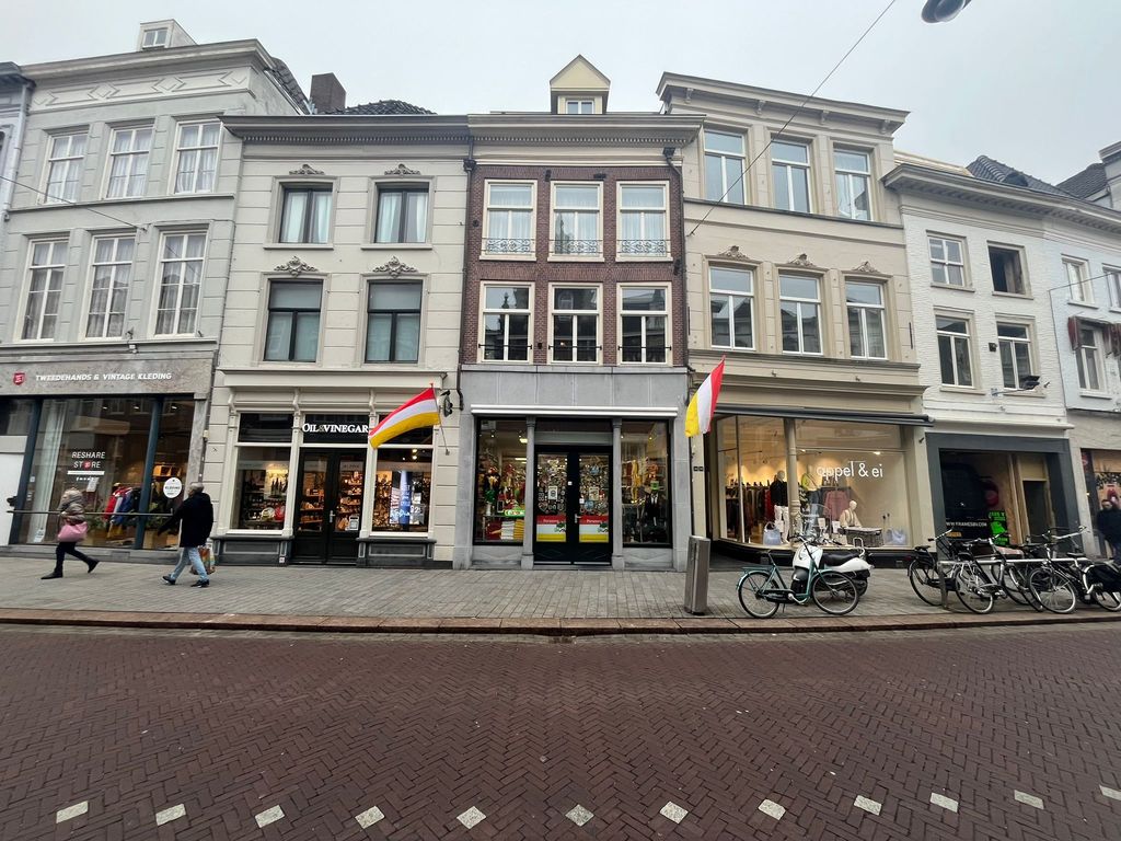 Vughterstraat 34, 'S-HERTOGENBOSCH