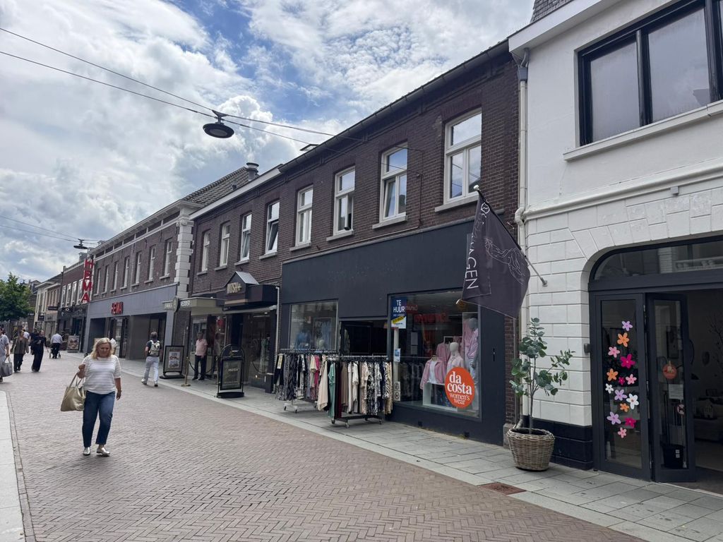 Grotestraat 32, Venray