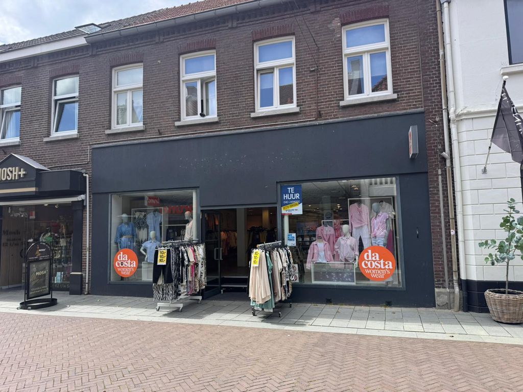 Grotestraat 32, Venray