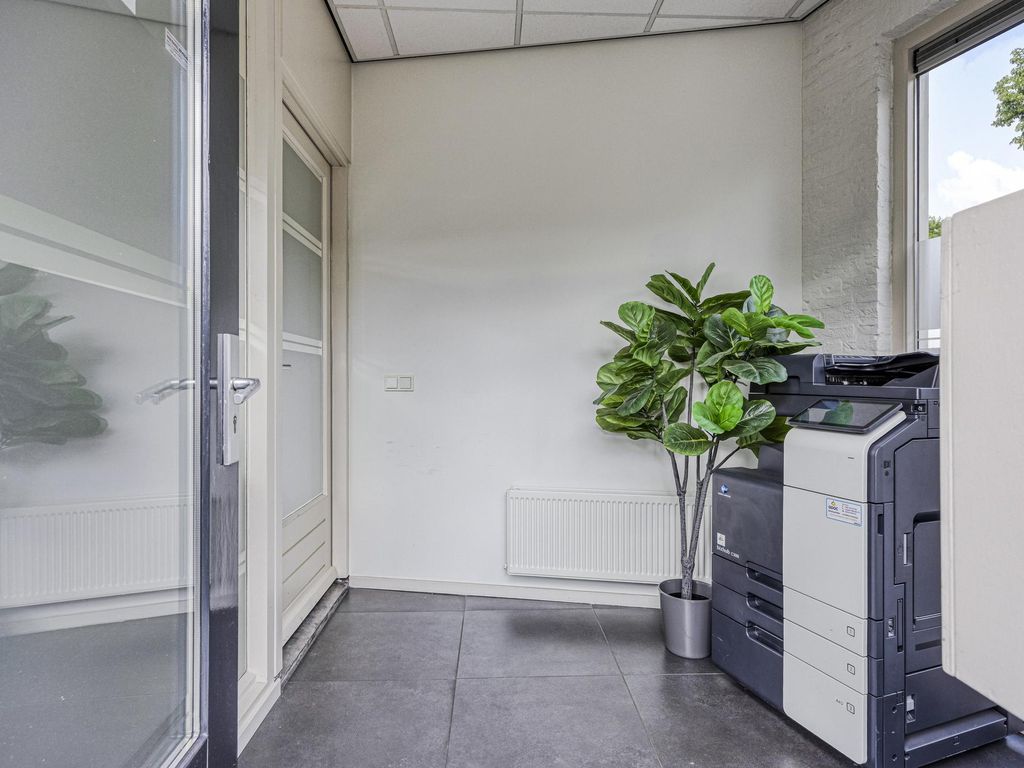 't Dorp 103, HEESCH