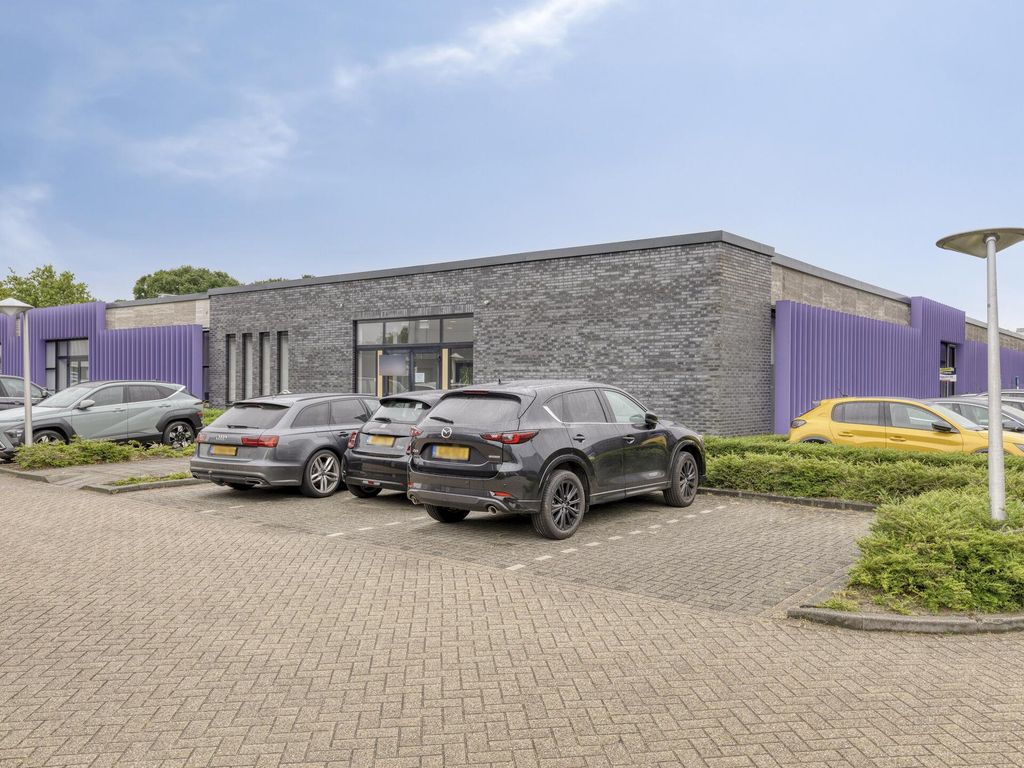 Pater van den Elsenlaan 29, VEGHEL