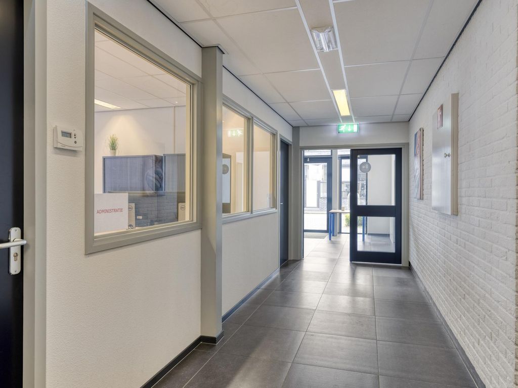 Pater van den Elsenlaan 29, VEGHEL