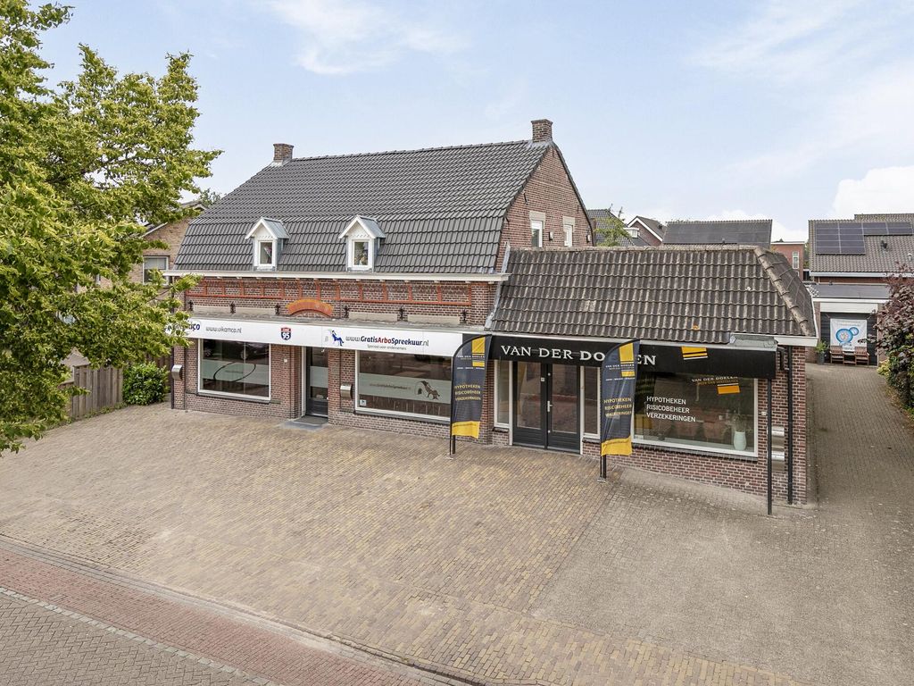 Laar 63a, NISTELRODE