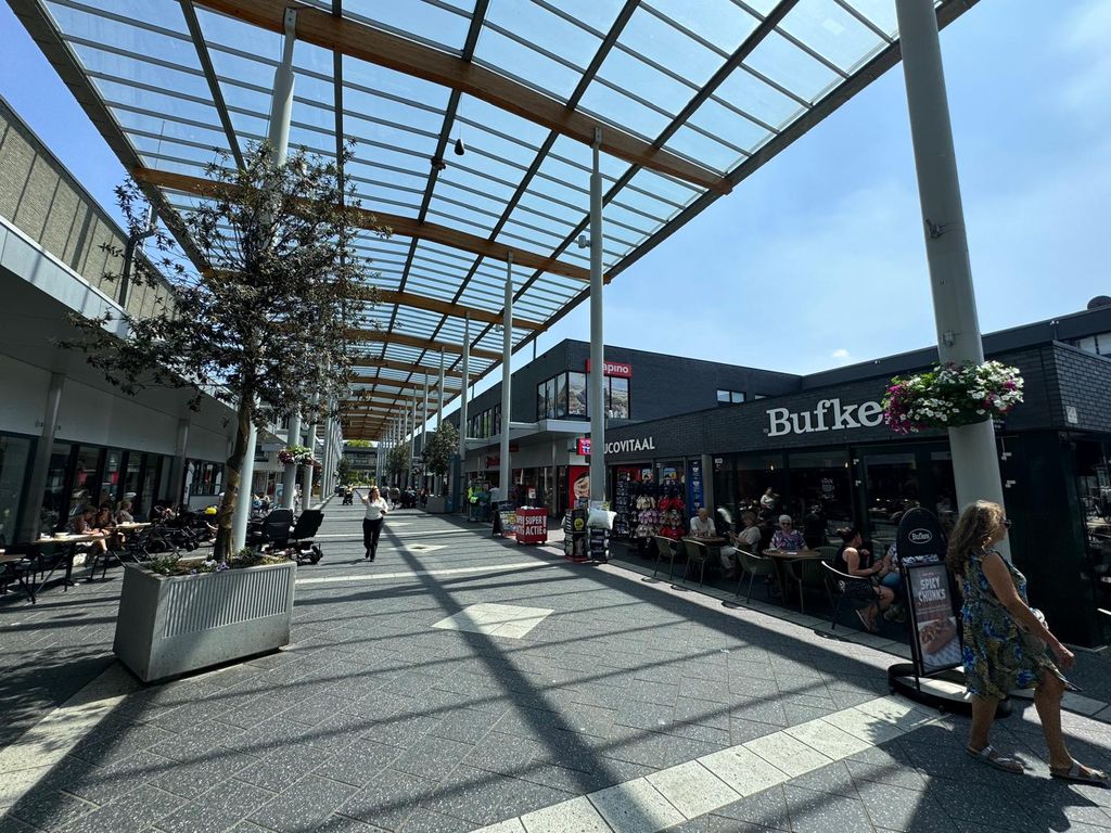 Winkelcentrum Woensel 287, Eindhoven