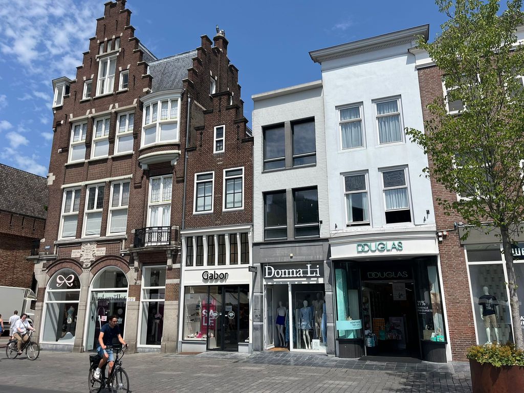 Markt 67, 'S-HERTOGENBOSCH