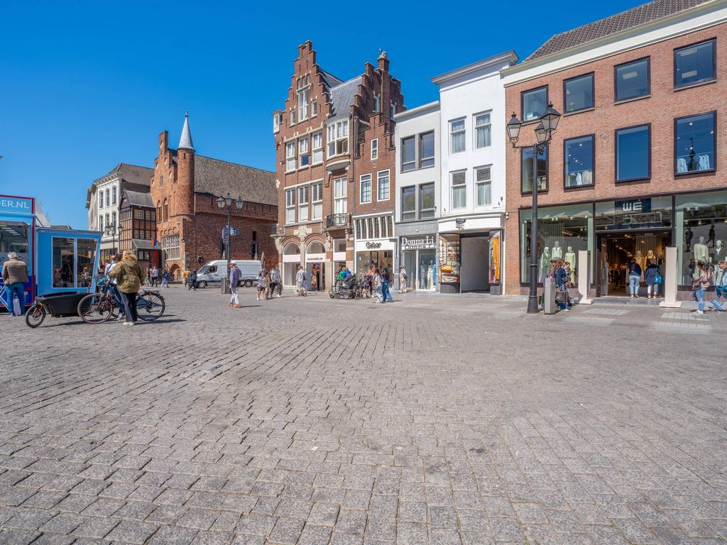 Markt 67, 'S-HERTOGENBOSCH