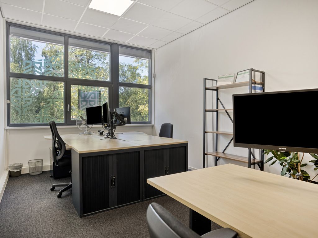 Ambachtsweg 16, BEST