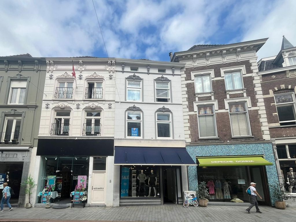 Vughterstraat 37, 'S-HERTOGENBOSCH