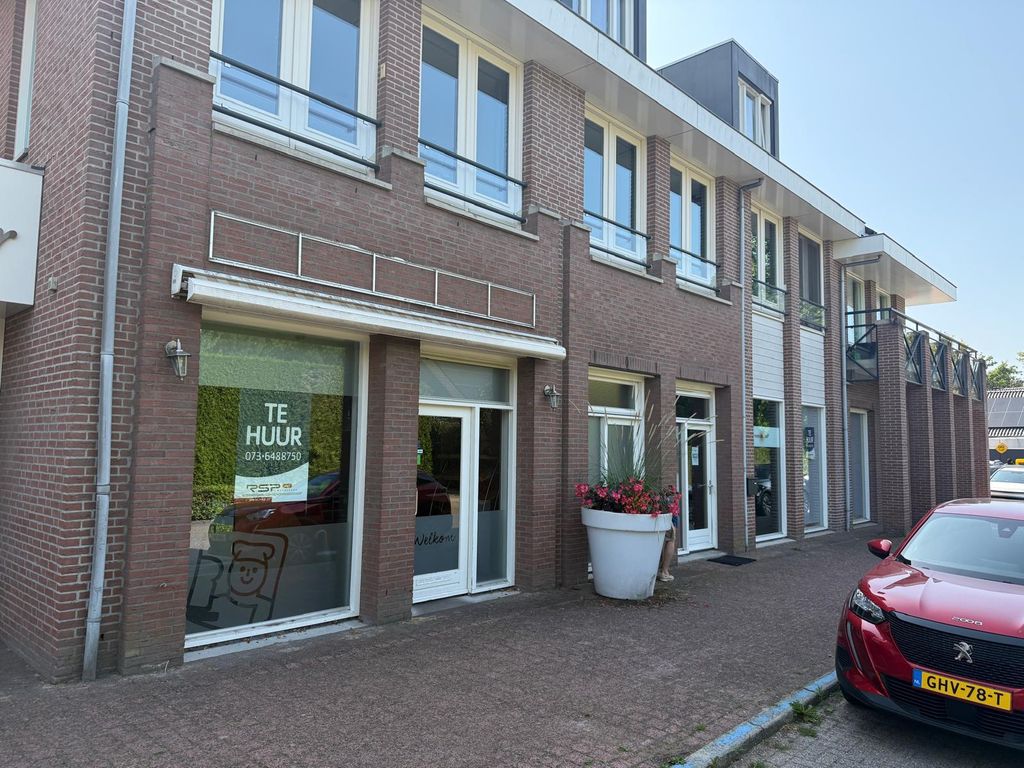 Margrietlaan 1l, LEENDE