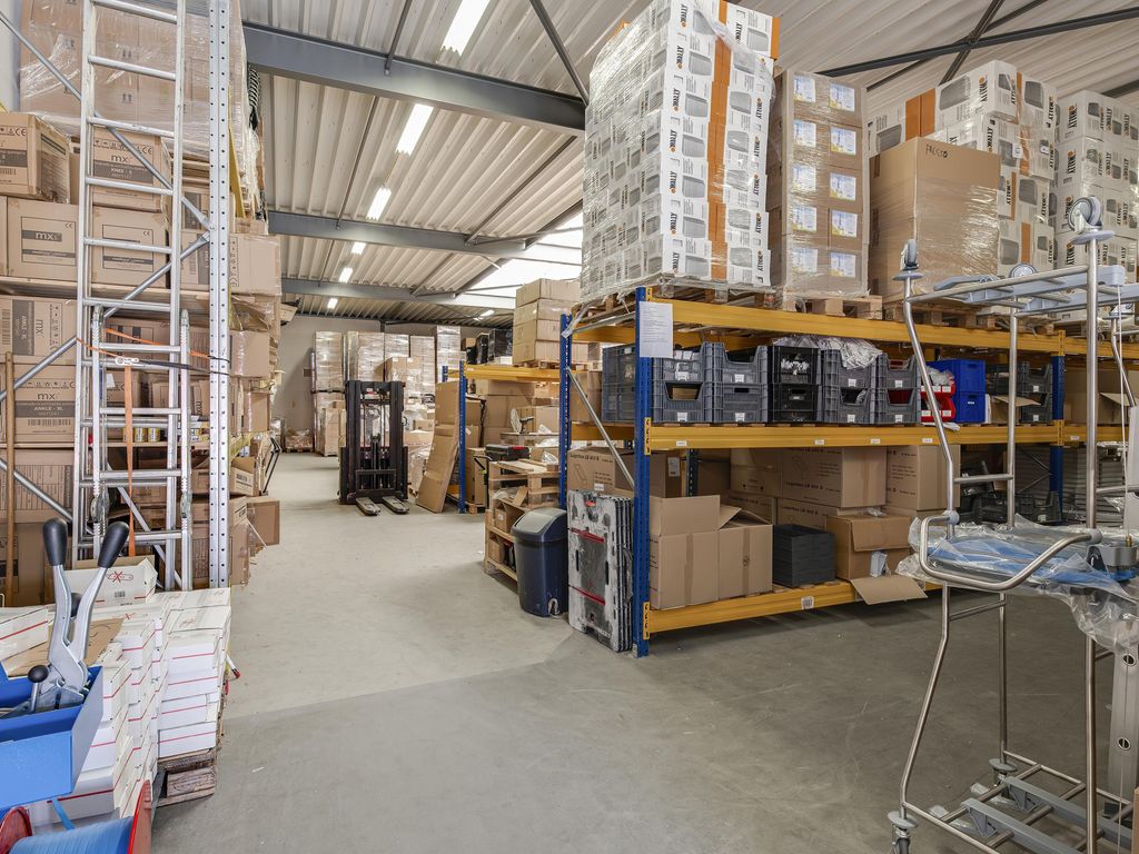 Faradaystraat 12, TIEL