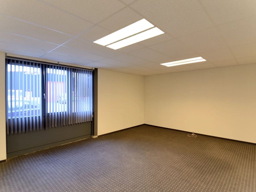 Faradaystraat 12, TIEL