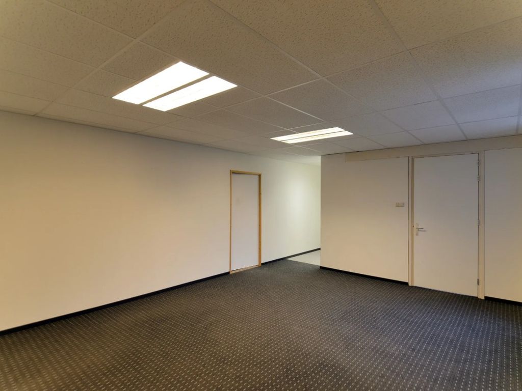 Faradaystraat 12, TIEL