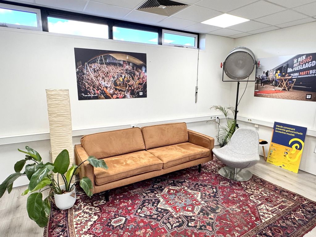 Zandweistraat 10, Waardenburg