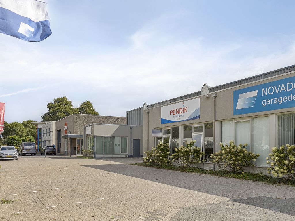 De Amert 304B, VEGHEL