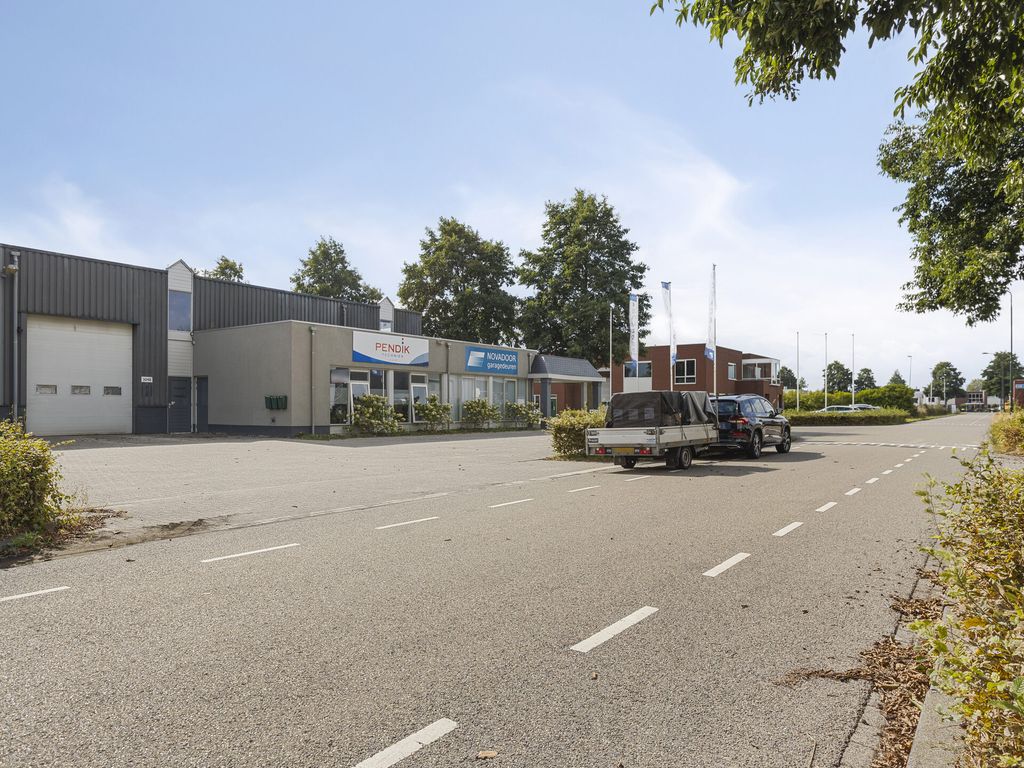 De Amert 304B, VEGHEL
