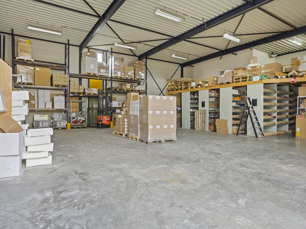 De Amert 304B, VEGHEL