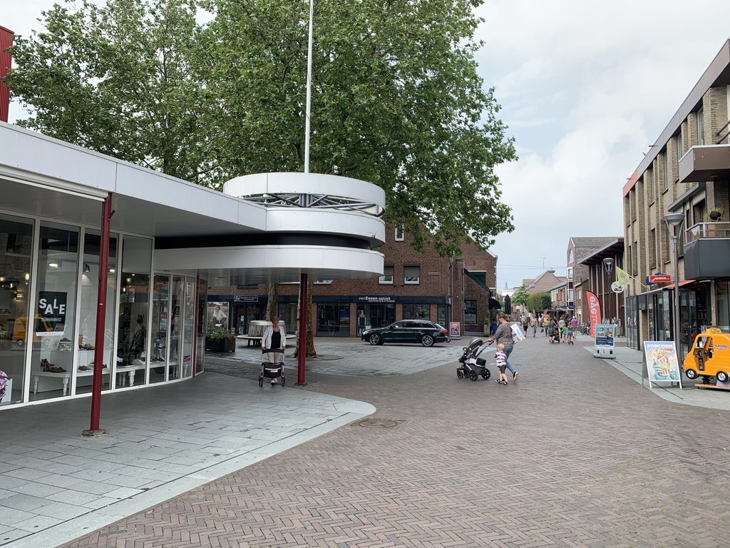 Schoolstraat 32-34, Venray