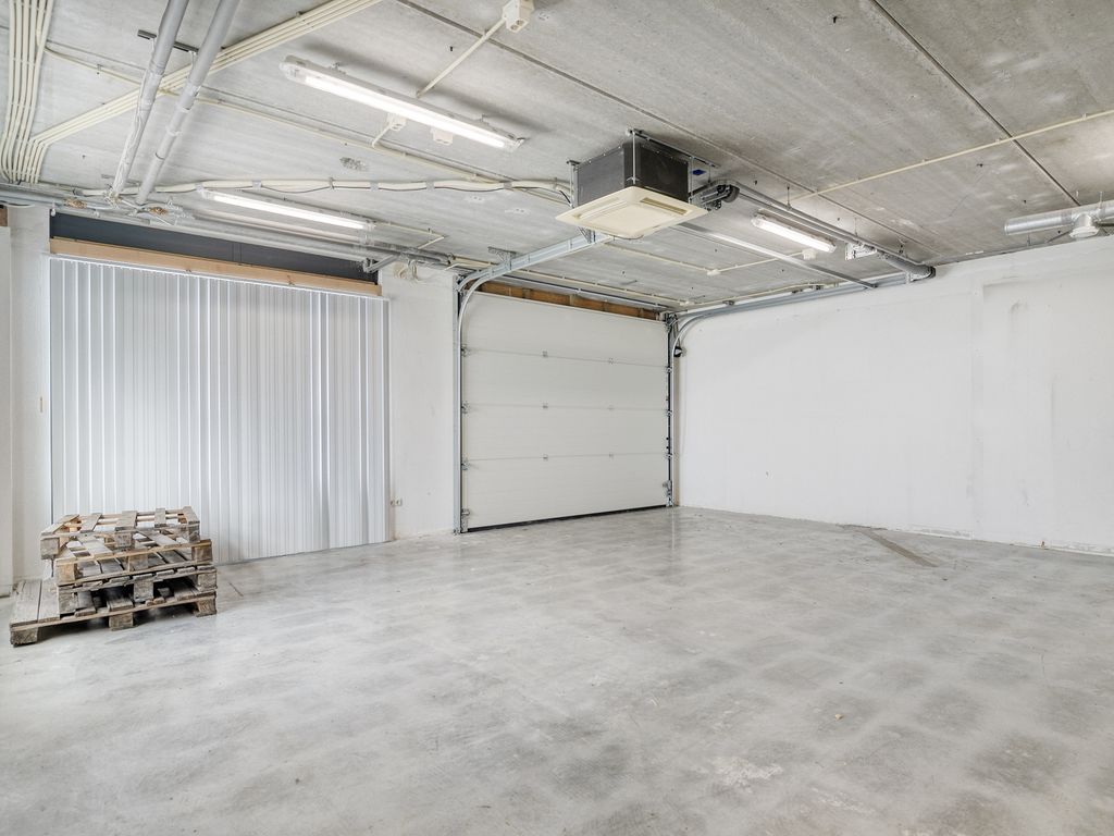 Neutronenlaan 54, Uden