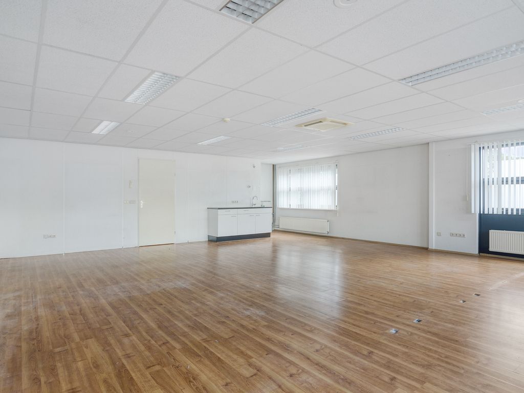 Neutronenlaan 54, Uden