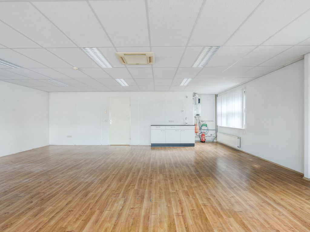 Neutronenlaan 54, Uden