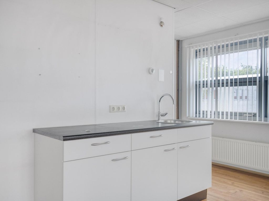 Neutronenlaan 54, Uden