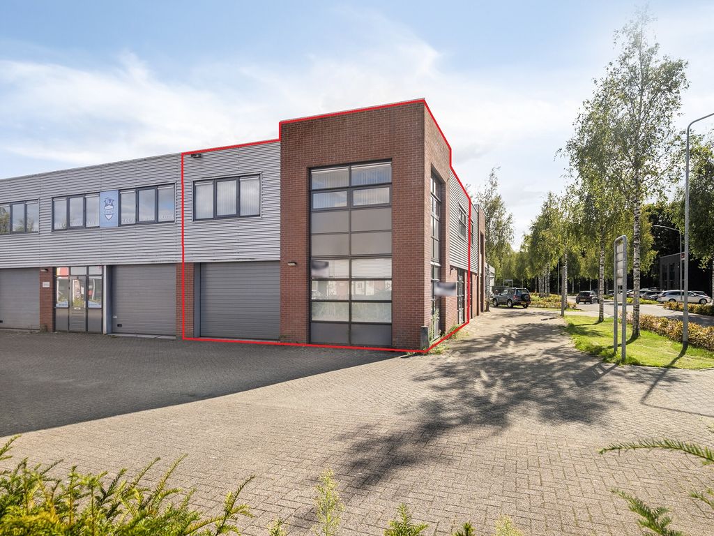 Neutronenlaan 54, Uden