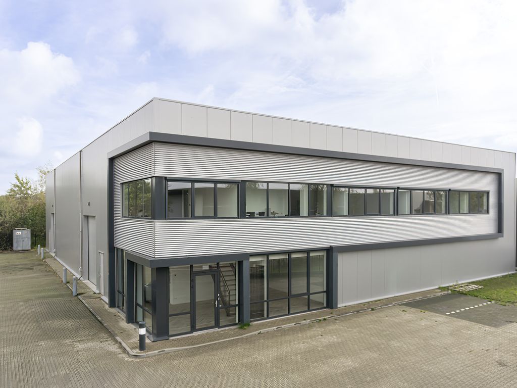 Mandenmakerstraat 17, UDEN