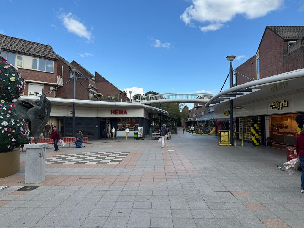 Pleintjes 40, VELDHOVEN