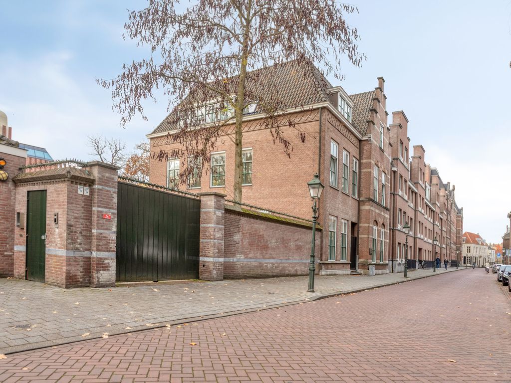 Papenhulst 51, 'S-Hertogenbosch