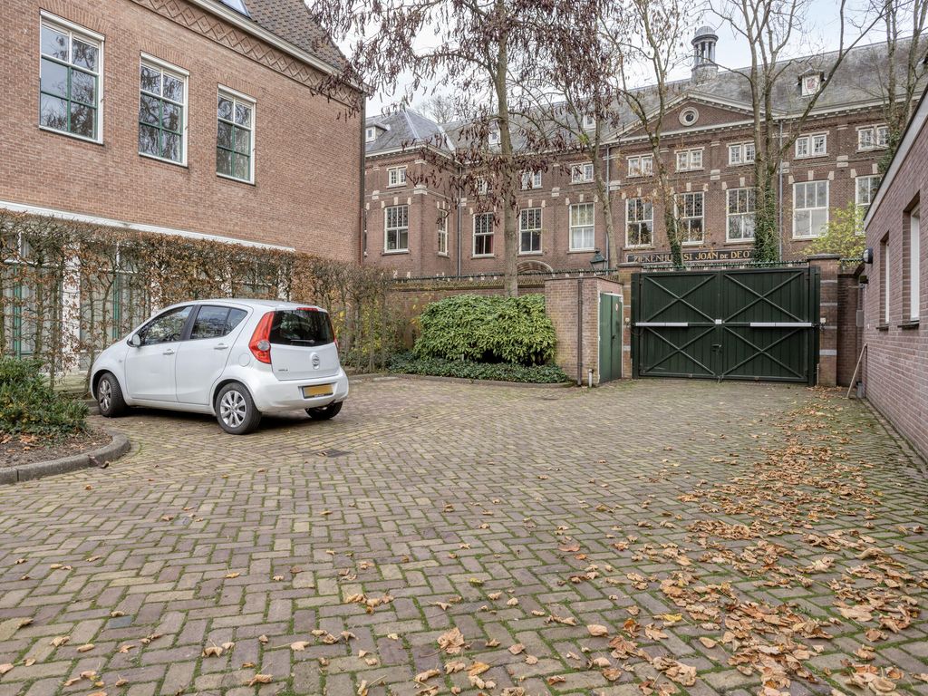 Papenhulst 51, 'S-Hertogenbosch