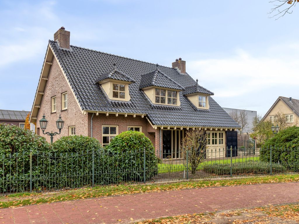 Heesterseweg 27, Geffen