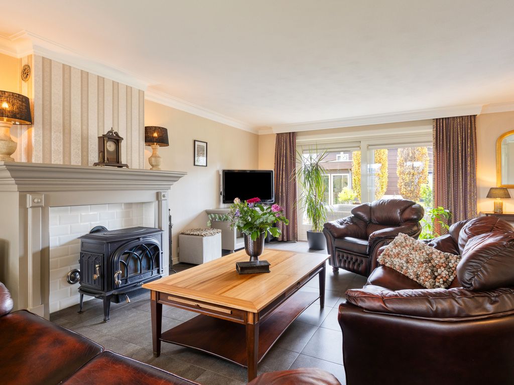 Heesterseweg 27, Geffen