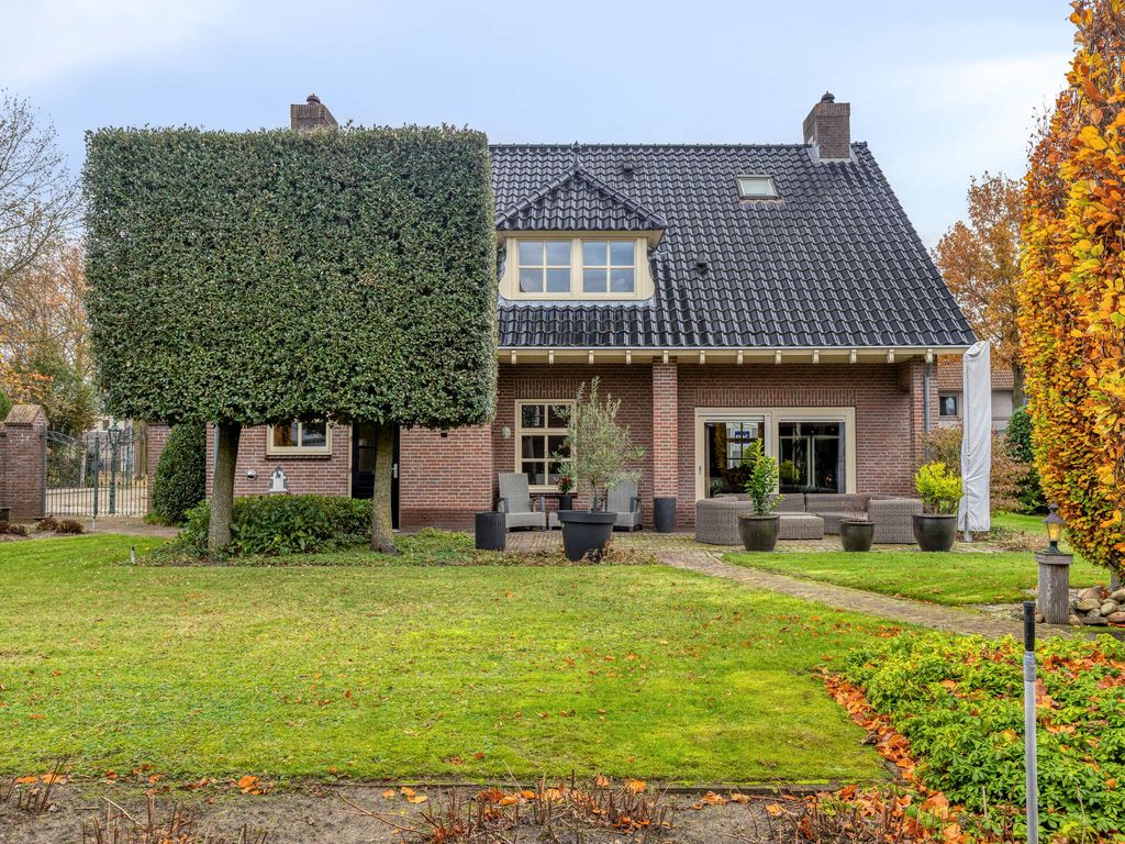 Heesterseweg 27, Geffen