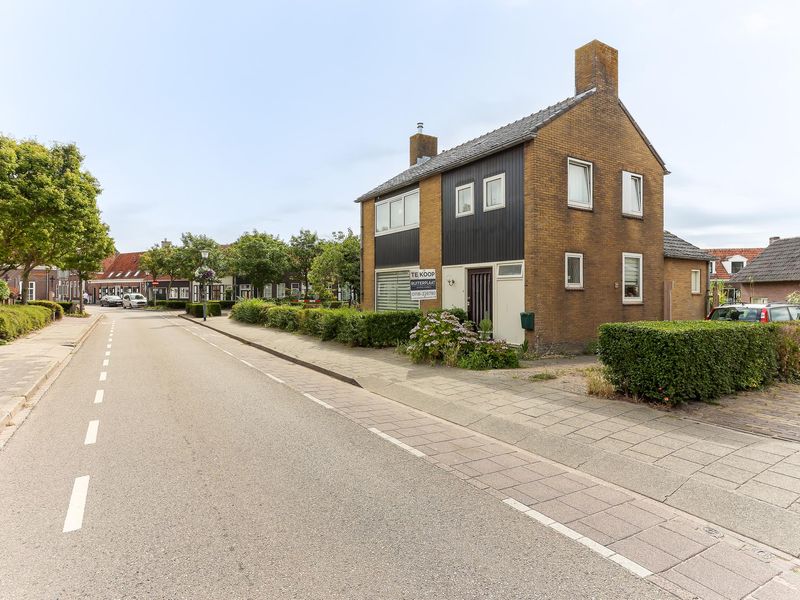 Schelpweg 1, DOMBURG