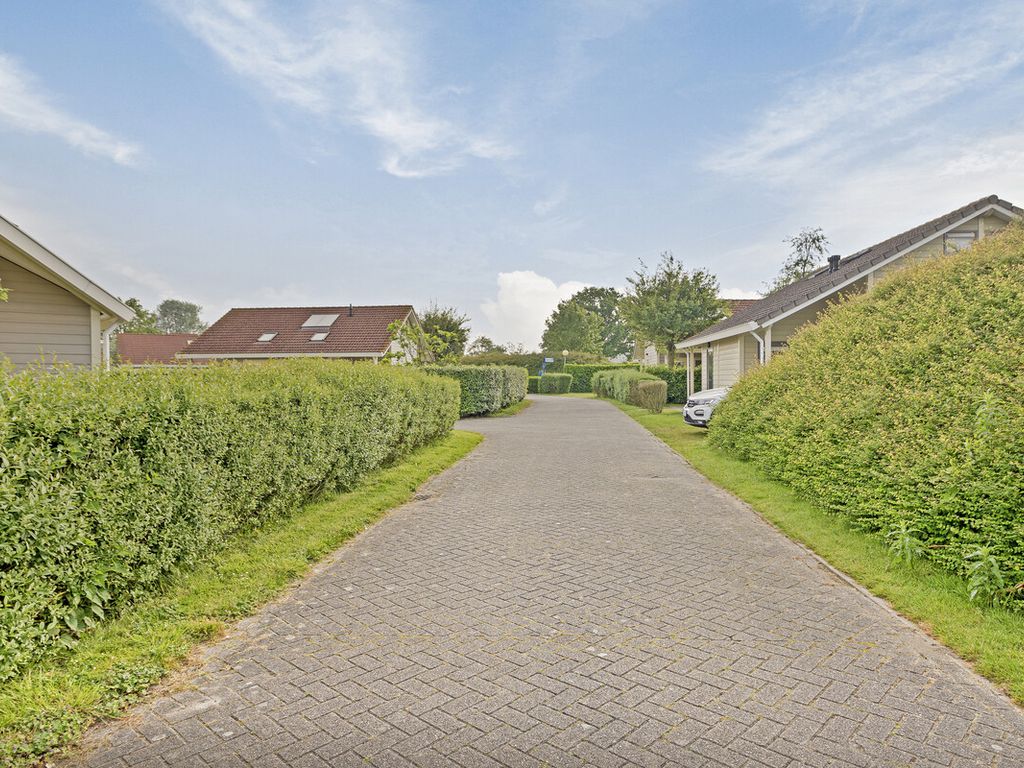 Veerse Meerdreef 28, KORTGENE