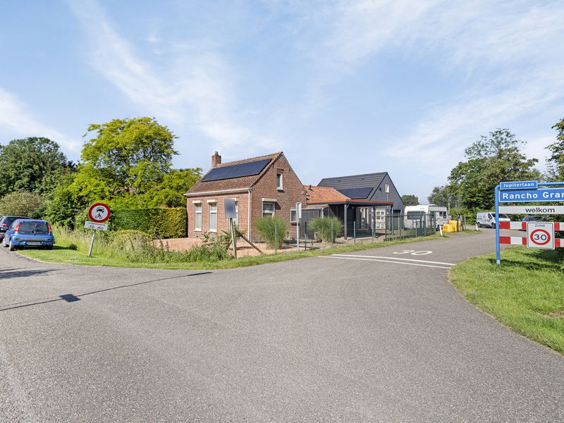 Jupiterlaan 14, KAMPERLAND