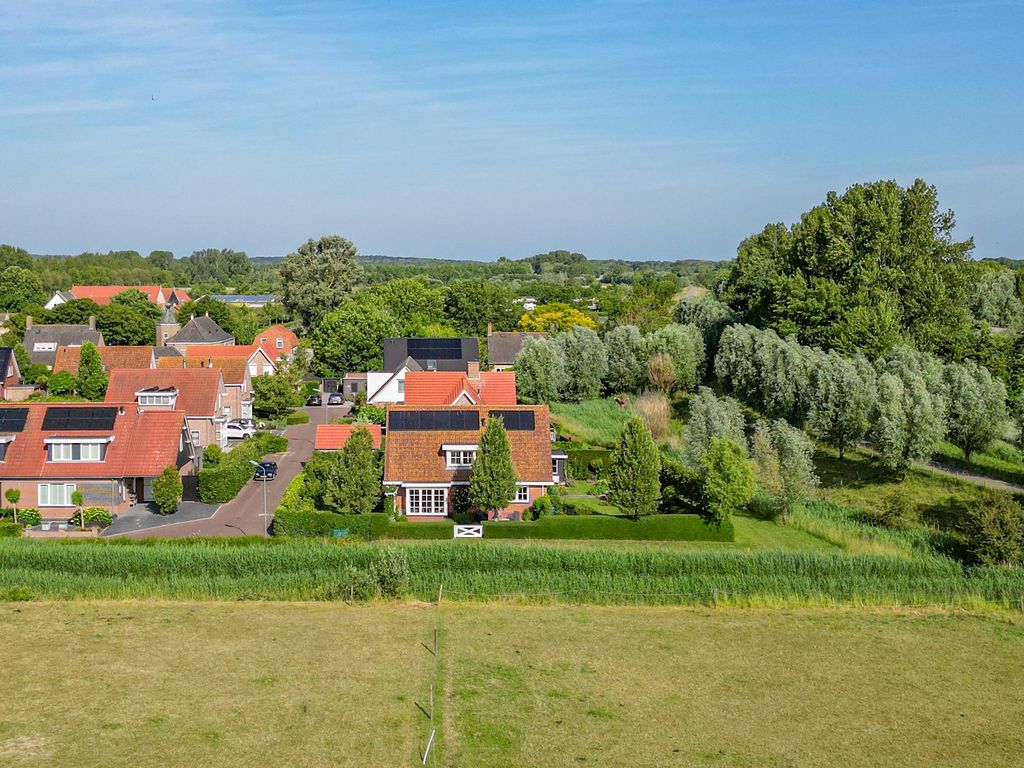 Augustinushof 15, VROUWENPOLDER