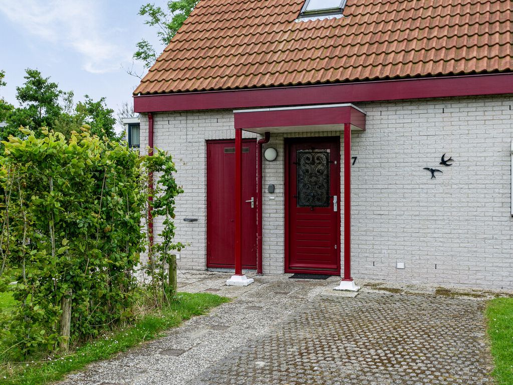 Hopman de Rijklaan 37, VROUWENPOLDER