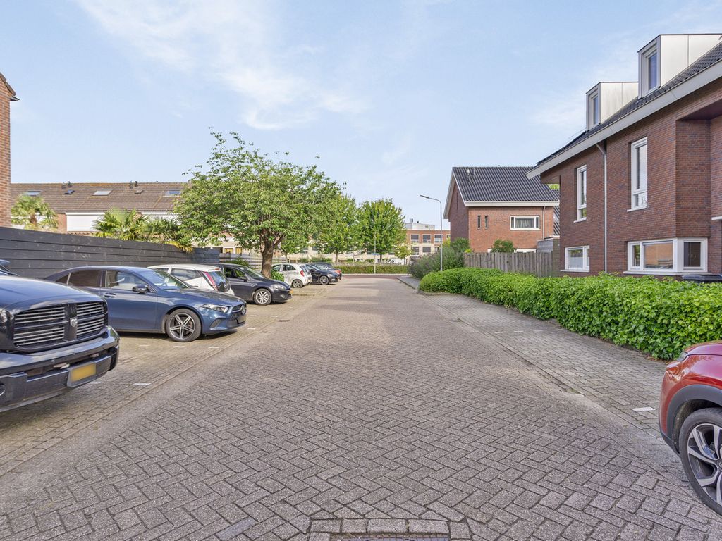 Ribesstraat 3, COLIJNSPLAAT