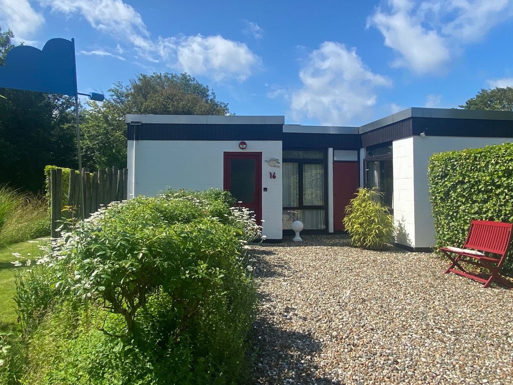 Leeuwerikenlaan 16, KAMPERLAND