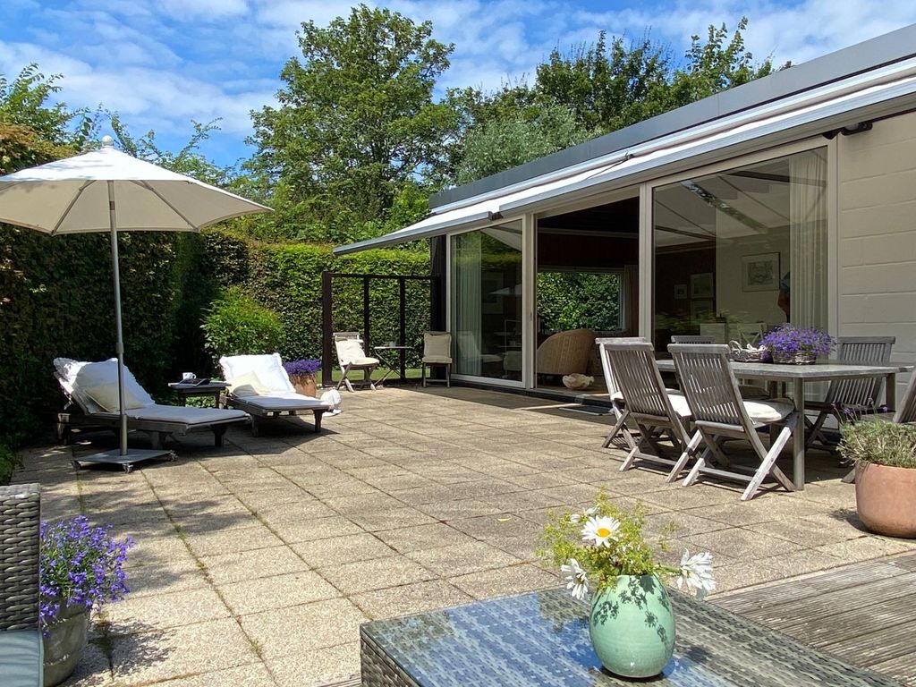 Leeuwerikenlaan 16, KAMPERLAND