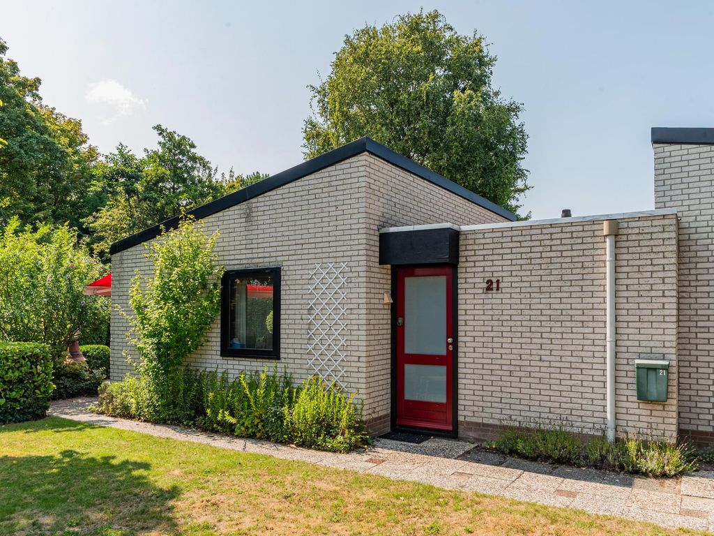 Eikenlaan 21, KAMPERLAND