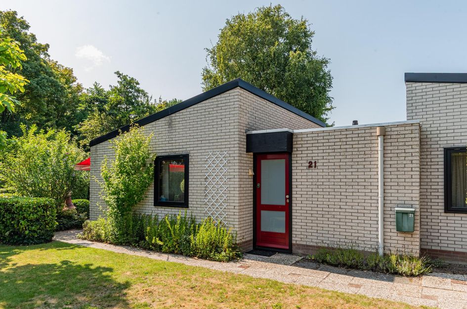 Eikenlaan 21. 