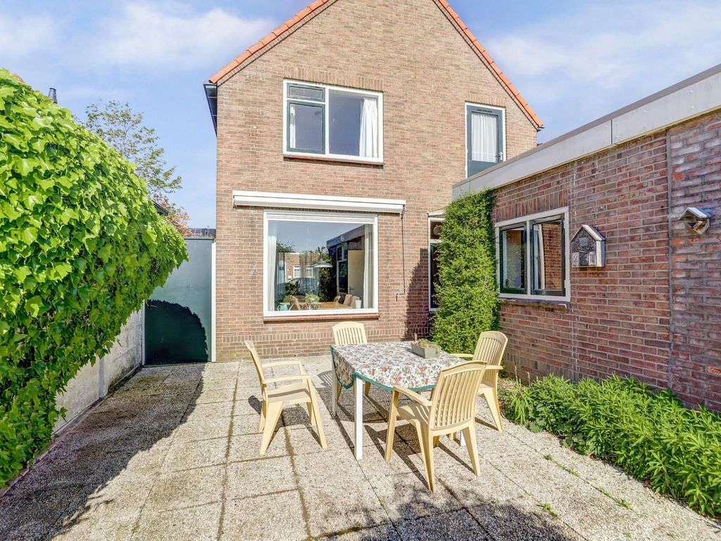 Veerweg 101a, KAMPERLAND