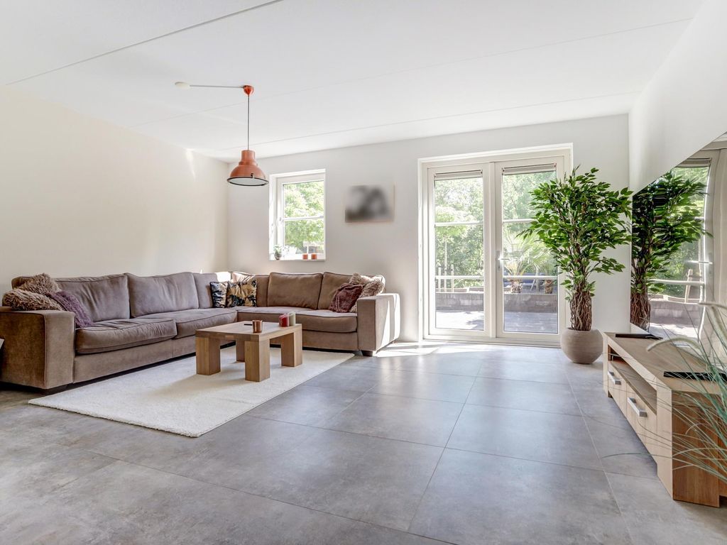 Meestoof 19, COLIJNSPLAAT